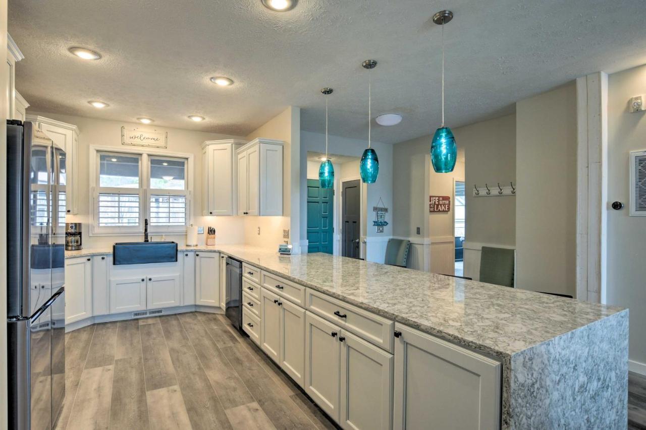 Lake Keowee Resort Condo With Balcony And Pool Access! Salem ภายนอก รูปภาพ